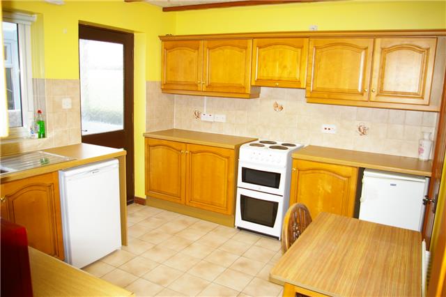  Image of 3 Bedroom Semi-Detached  For Sale at Maes-Yr-Ysgol, Kenfig Hill, Bridgend, CF33