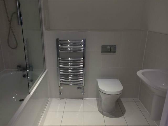  Image of 2 Bedroom Flat  To Rent at Station