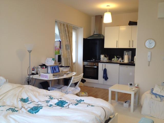  Image of Studio  To Rent at Park View, London, W3