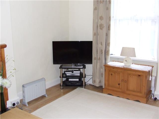  Image of 2 Bedroom Flat  To Rent at George Hill, Ffairfach, Llandeilo, SA19