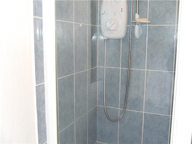  Image of 2 Bedroom Flat  To Rent at George Hill, Ffairfach, Llandeilo, SA19