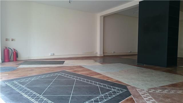  Image of Shop to rent at Port Street, Evesham, WR11