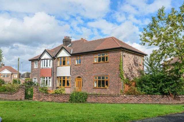  Image of 4 Bedroom Detached for sale at Withers Avenue  Warrington, WA2 8EU