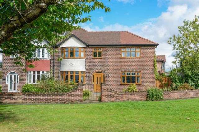  Image of 4 Bedroom Detached for sale at Withers Avenue  Warrington, WA2 8EU
