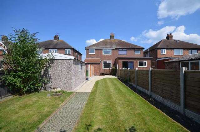  Image of 3 Bedroom Semi-Detached to rent at Dobson Road  Blackpool, FY3 7SH