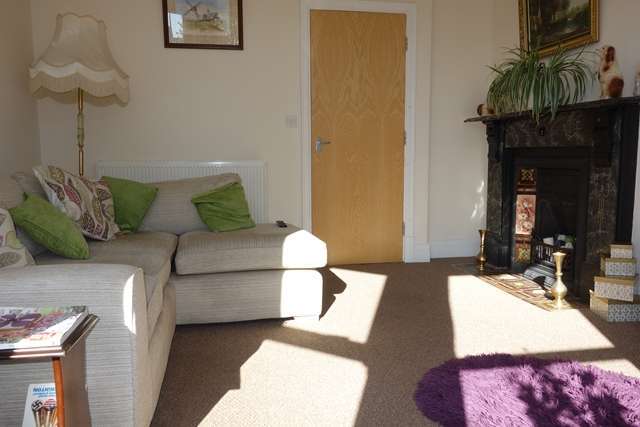  Image of 1 Bedroom Flat to rent at Clifton Street  Lytham St Annes, FY8 5EP