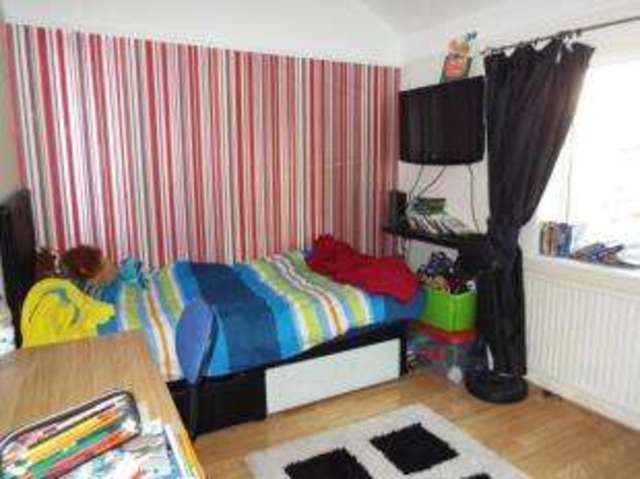  Image of 3 Bedroom Semi-Detached for sale at Warrington Cheshire Latchford, WA4 1RT