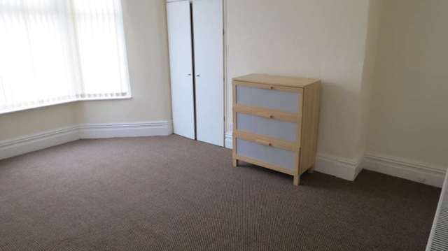  Image of Studio to rent at Brighton Avenue  Blackpool, FY4 1HL