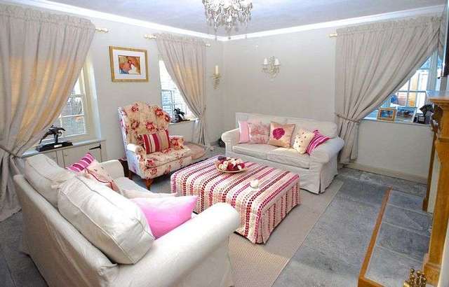  Image of 3 Bedroom Detached for sale at Station Road Castle Cary Castle Cary, BA7 7BX