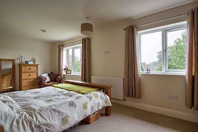  Image of 6 Bedroom Detached for sale at Chapel Road Hesketh Bank Preston, PR4 6RY