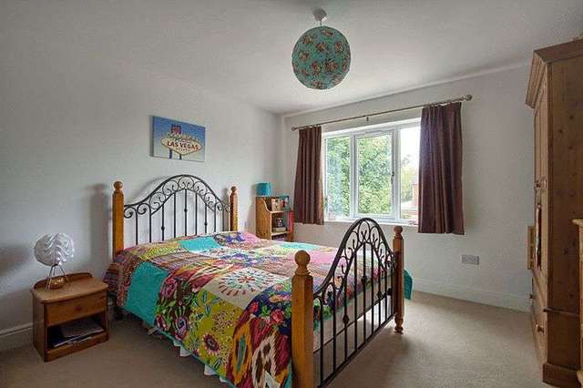  Image of 6 Bedroom Detached for sale at Chapel Road Hesketh Bank Preston, PR4 6RY