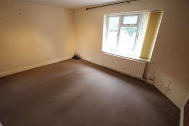  Image of 1 Bedroom Flat to rent at Stone, ST15 8BX