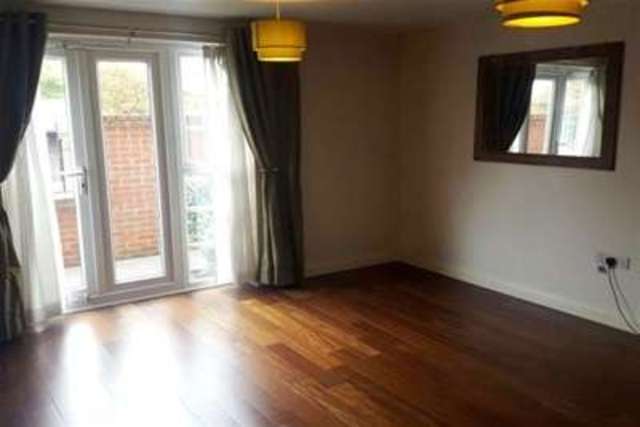  Image of 2 Bedroom Flat to rent at Birmingham, B23 6GP