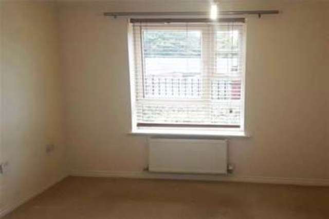  Image of 2 Bedroom Flat to rent at Birmingham, B23 6GP