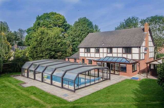  Image of 4 Bedroom Detached to rent at Cross Keys Hereford, HR1 3NT