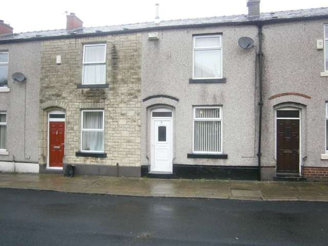  Image of 2 Bedroom Terraced to rent at Crown Street Lowerplace Rochdale, OL16 5LQ