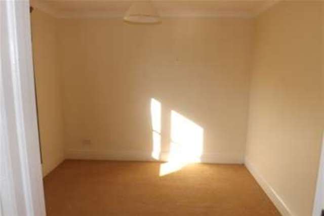 Image of 3 Bedroom Terraced to rent at Dartmouth, TQ6 0HS
