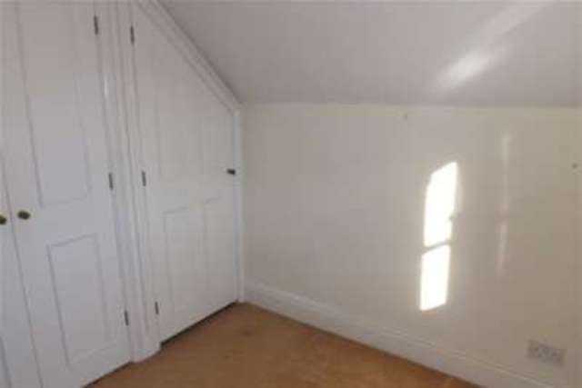  Image of 3 Bedroom Terraced to rent at Dartmouth, TQ6 0HS