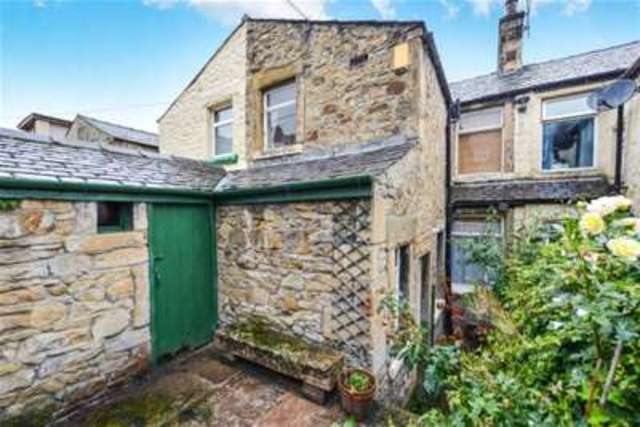  Image of 3 Bedroom Terraced to rent at Lancaster, LA1 3BX