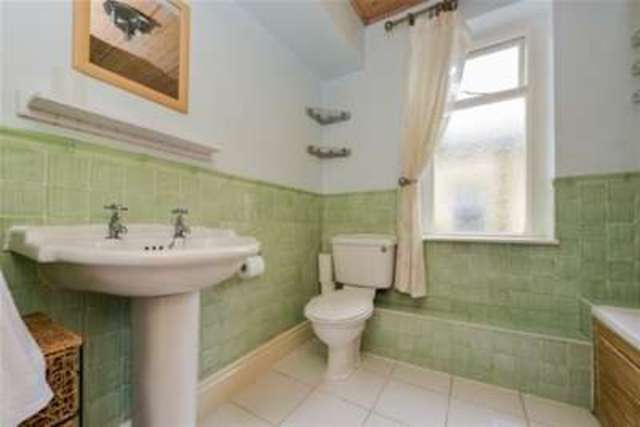  Image of 3 Bedroom Terraced to rent at Lancaster, LA1 3BX