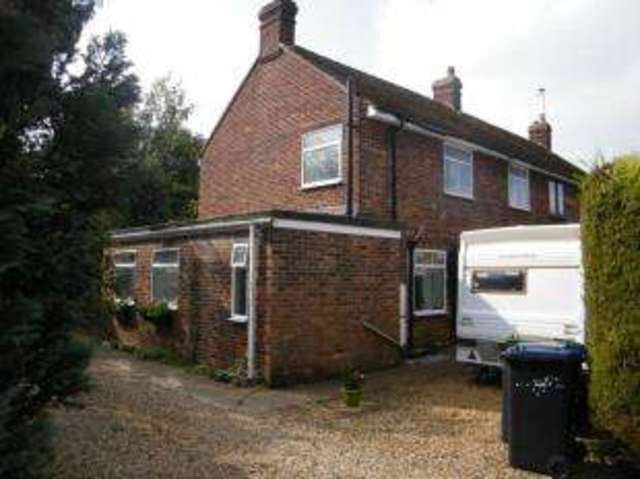  Image of 3 Bedroom Semi-Detached for sale at Ely Cambridgeshire Chettisham, CB6 3BX