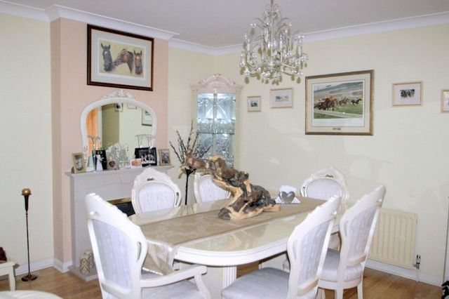  Image of 3 Bedroom Detached for sale at Grosvenor Road  Epsom, KT18 6JG