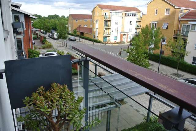  Image of 1 Bedroom Apartment to rent at Erebus Drive, Royal Artillery Quays Riverside London, SE28 0GG
