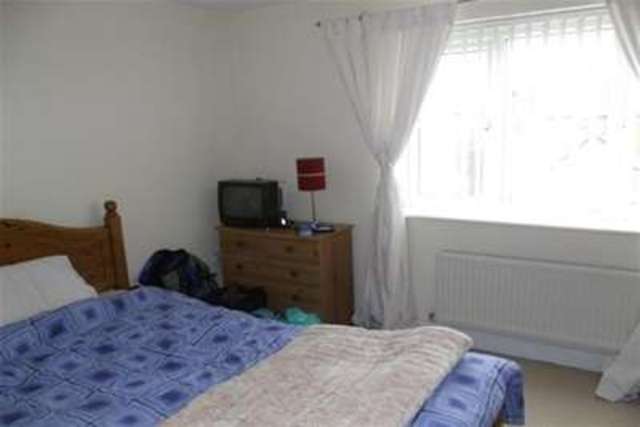  Image of 4 Bedroom Detached to rent at Bacup, OL13 9TE