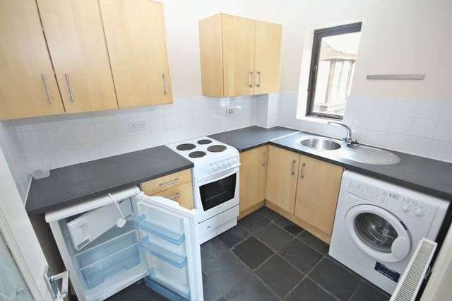  Image of 1 Bedroom Mews to rent at Hilldene Close  Flitwick, MK45 1AQ