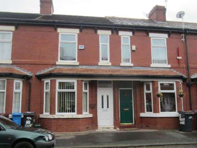  Image of 3 Bedroom Terraced to rent at Granville Avenue  Whalley Range, M16 8JX
