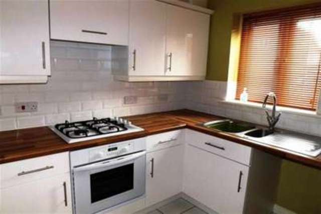  Image of 2 Bedroom Property to rent at Doncaster, DN3 2FF