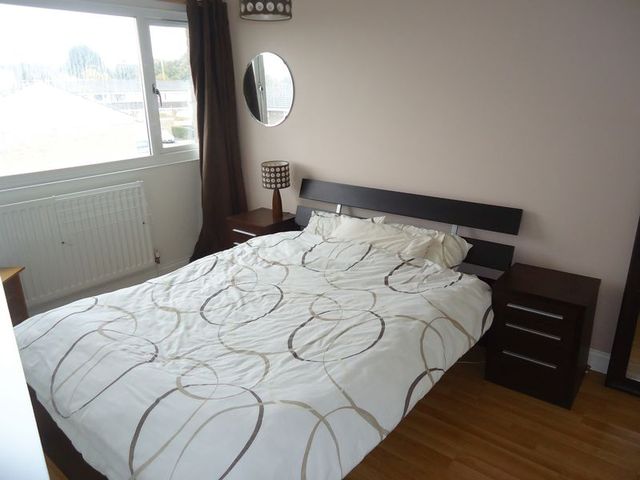  Image of 4 Bedroom Terraced for sale at Hatfield Crescent  Hemel Hempstead, HP2 6DA
