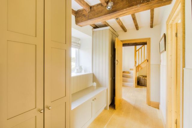  Image of 5 Bedroom Detached for sale at Hawthorpe Bourne, PE10 0RY