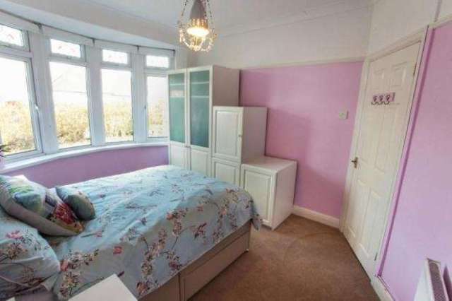  Image of 3 Bedroom Detached for sale at Heol Pant Y Celyn Whitchurch Cardiff, CF14 7BX