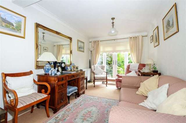 Image of 3 Bedroom Detached for sale at Binfield  Binfield, RG42 4NZ