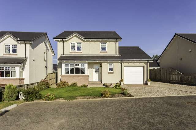  Image of 3 Bedroom Detached for sale at Kirriemuir, DD8 4LF