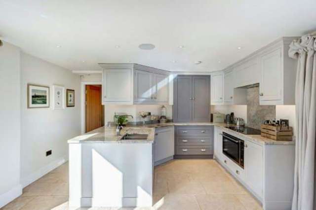  Image of 4 Bedroom Detached for sale at Marsh Green Road  Biddulph, ST8 6QP