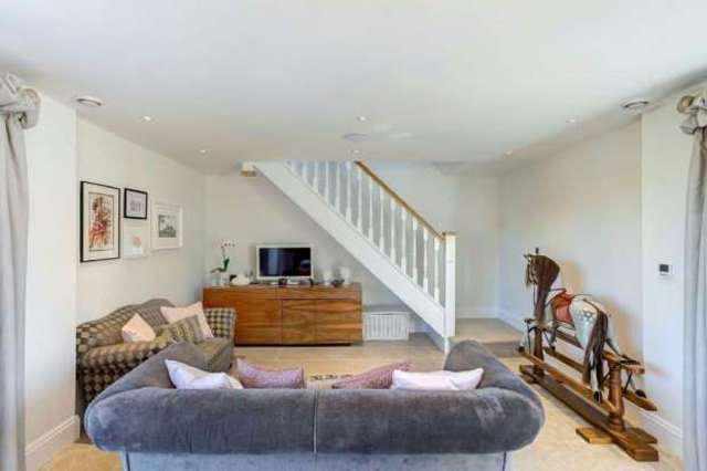  Image of 4 Bedroom Detached for sale at Marsh Green Road  Biddulph, ST8 6QP