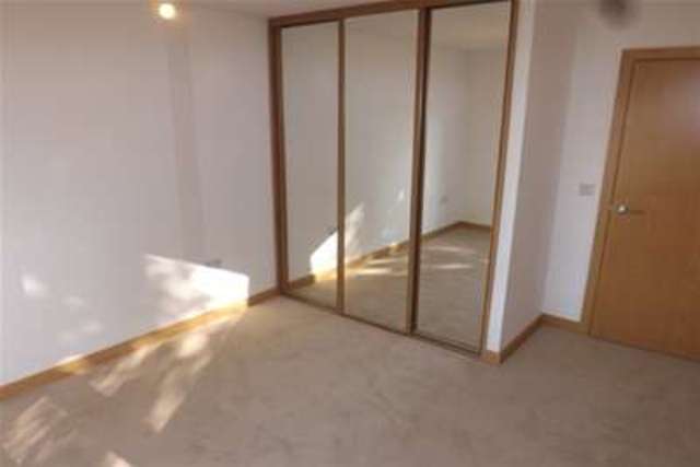  Image of 1 Bedroom Flat to rent at Basildon, SS16 5GQ