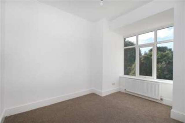 Image of 3 Bedroom Detached to rent at Sheffield, S11 9HU
