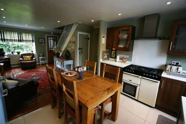  Image of 3 Bedroom Terraced for sale at Oaklea Mews  Newton Aycliffe, DL5 6JP