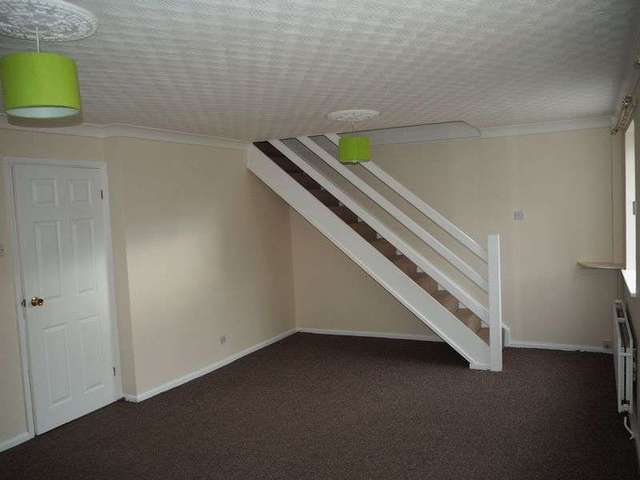  Image of 3 Bedroom Detached for sale at Old Mill Crescent  Newark, NG24 2HY