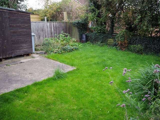  Image of 3 Bedroom Detached for sale at Old Mill Crescent  Newark, NG24 2HY