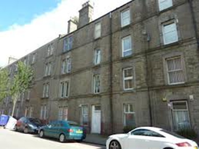 Image of 2 Bedroom Flat to rent at Stobswell Dundee Dundee, DD4 6PN