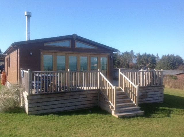  Image of 3 Bedroom Detached for sale at Pine Lodge Hafan Y Mor Haven Holiday Park, LL53 6HJ