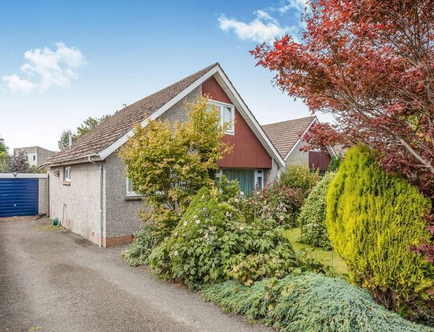  Image of 3 Bedroom Bungalow to rent at Forfar Angus Angus, DD8 1HH
