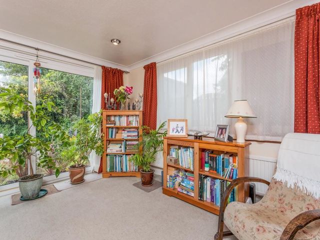  Image of 3 Bedroom Bungalow to rent at Forfar Angus Angus, DD8 1HH
