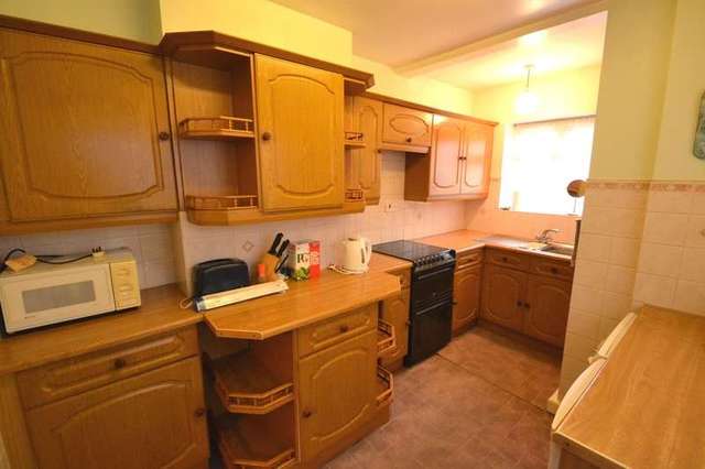  Image of 2 Bedroom Terraced for sale at Salisbury, SP2 7DD
