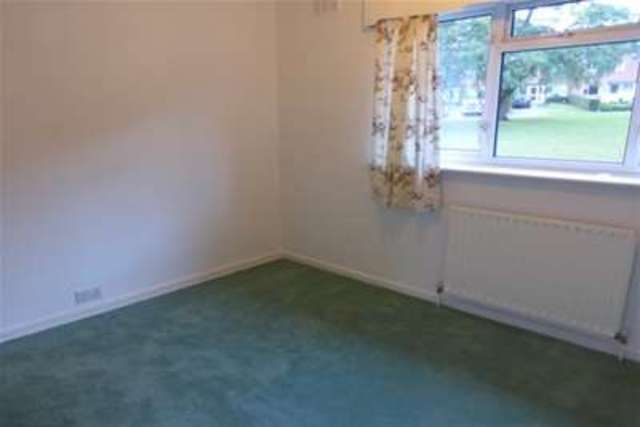  Image of 3 Bedroom Terraced to rent at Birmingham, B29 4JJ