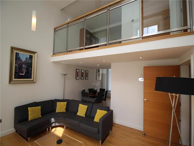  Image of 3 Bedroom Flat to rent at City Centre Edinburgh Edinburgh, EH3 9BF
